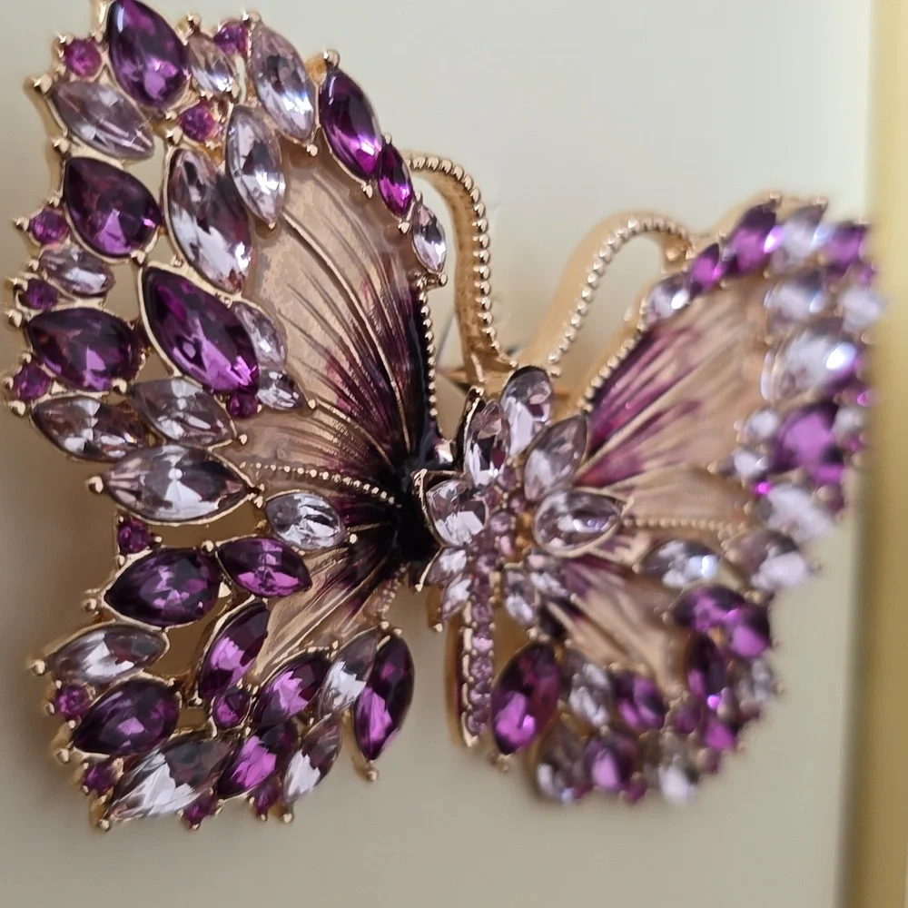 NAPIER BRAND WOMEN'S BEAUTIFUL  PURPLE & GOLDTONE BUTTERFLY FASHION JEWE…_10